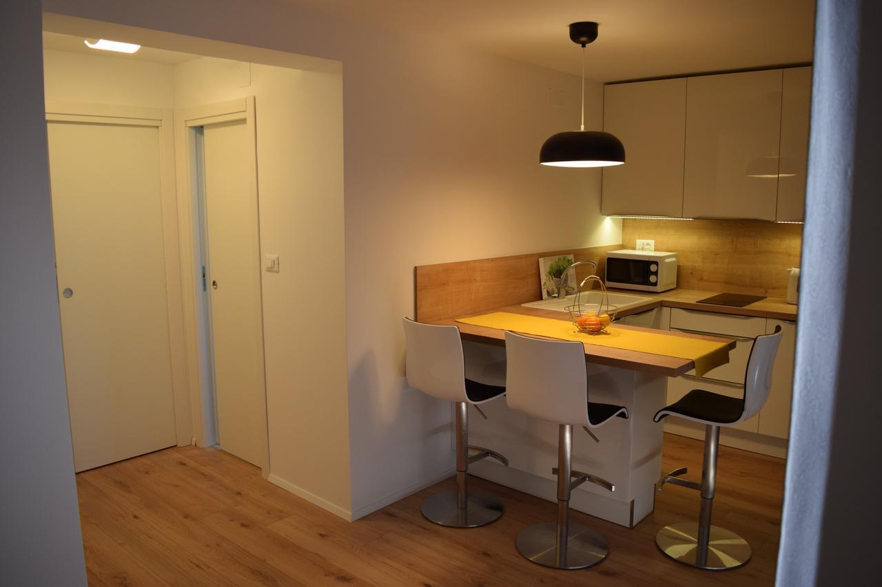 Apartments Eta Cres Eksteriør bilde